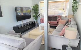 Wyvern House Bude